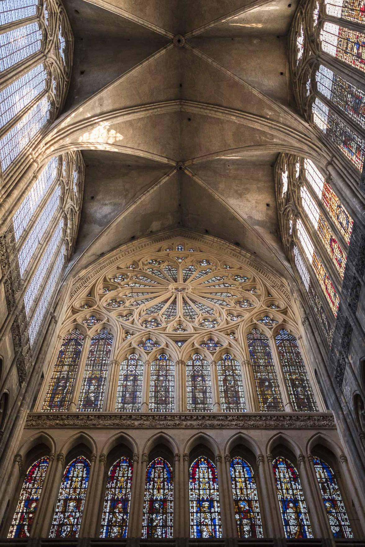 Vue intérieure de la cathédrale de Metz