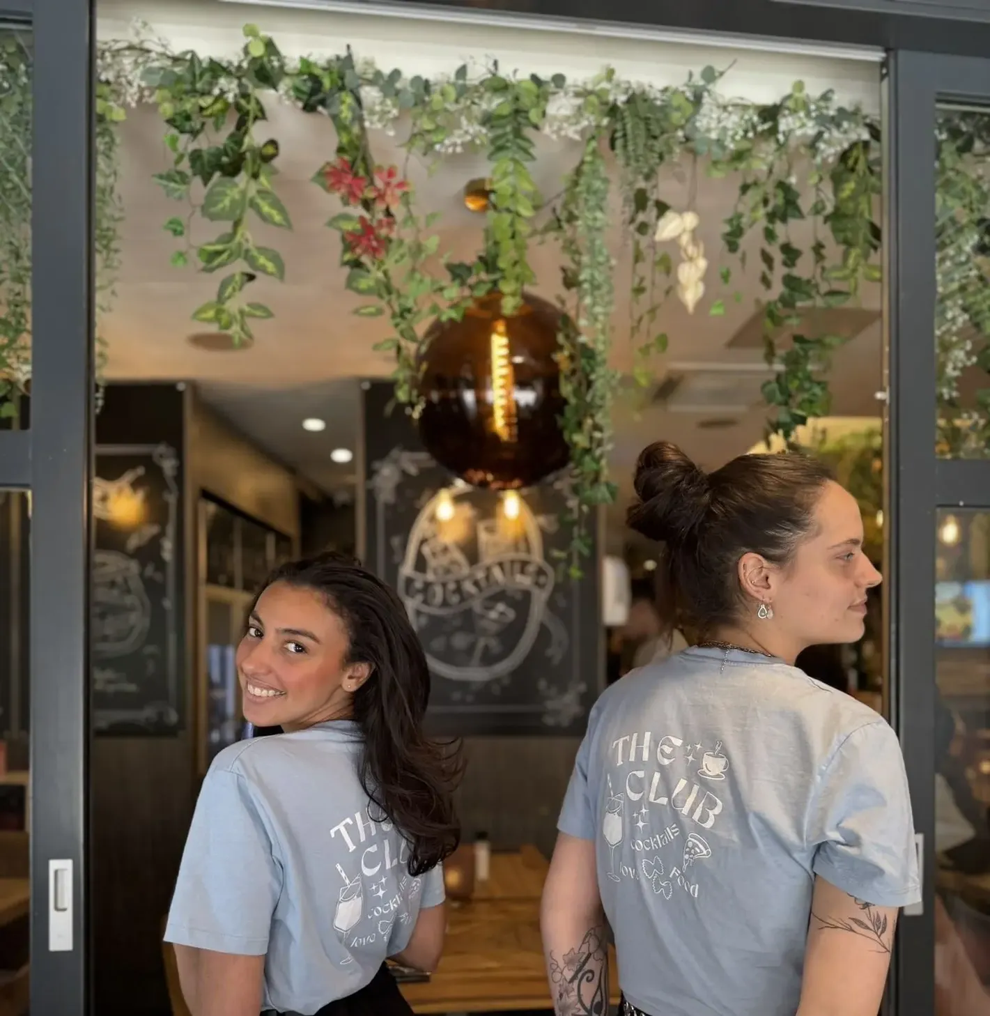 Equipe du restaurant les moulins bleus