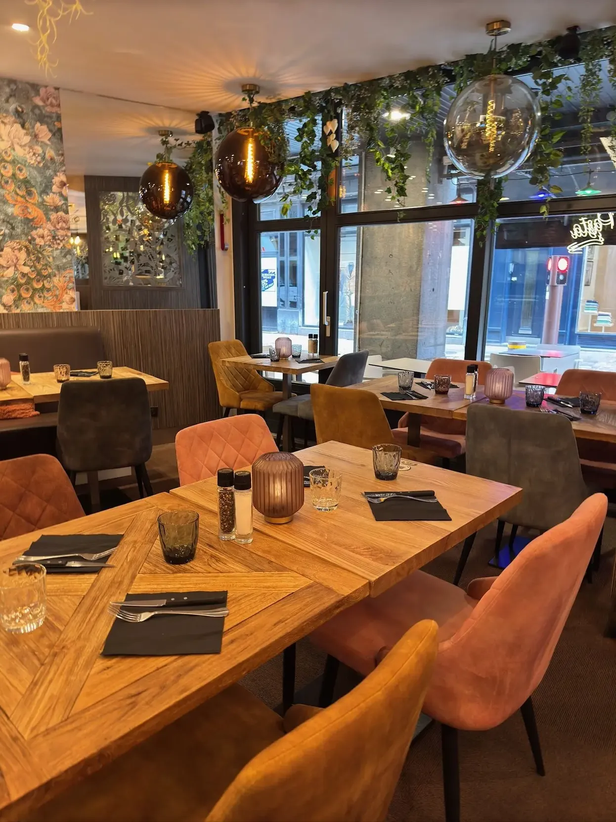 Intérieur du restaurant les moulins bleus à Metz