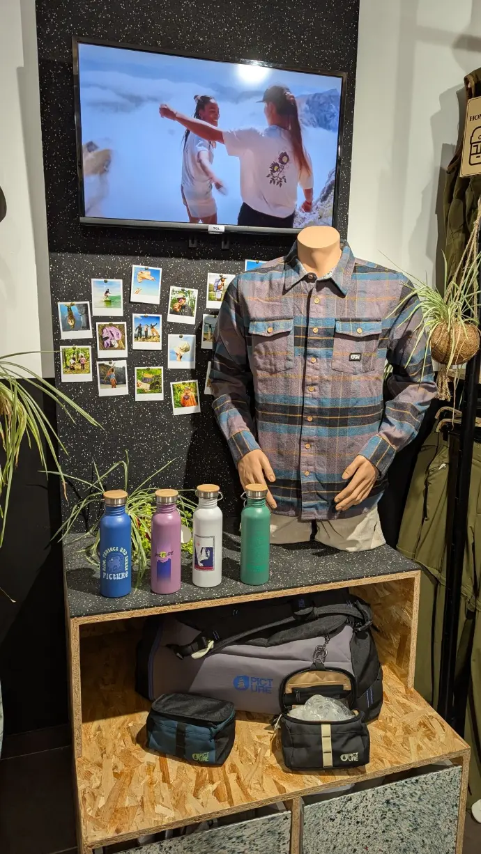 Intérieur de la boutique Picture Store Metz