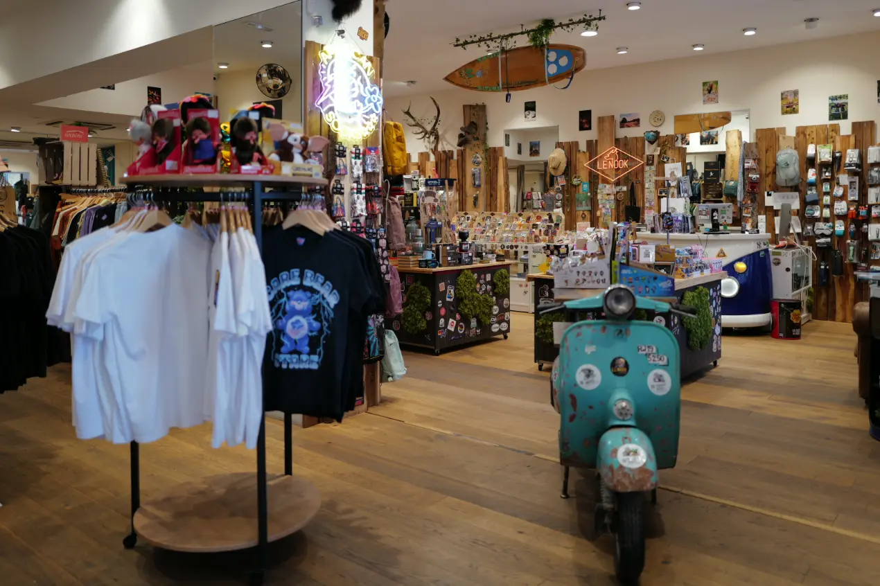 Intérieur de la boutique le Nook du Graoully à Metz