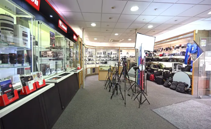 Intérieur de la boutique Photo Palace à Metz