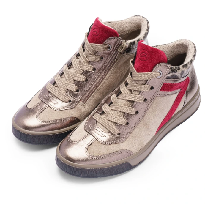 Paires de baskets de la marque Ara shoes