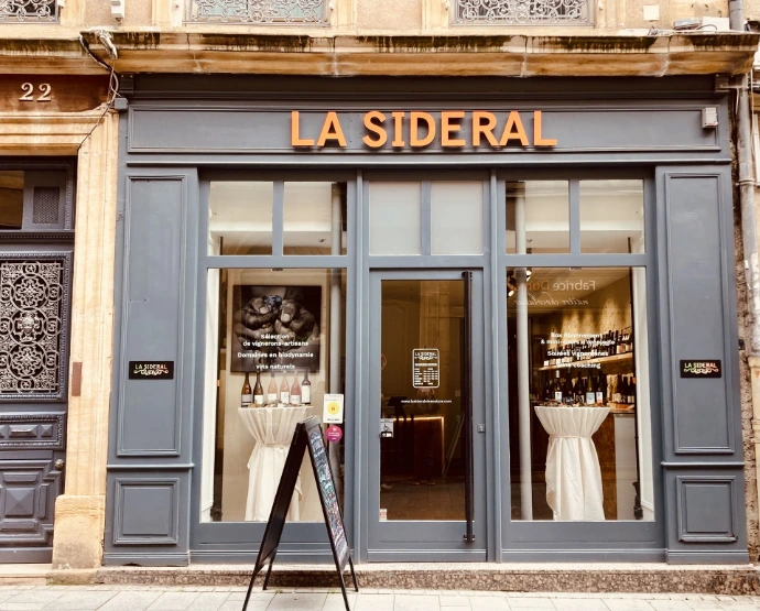 Devanture de la Boutique Le Sideral à Metz