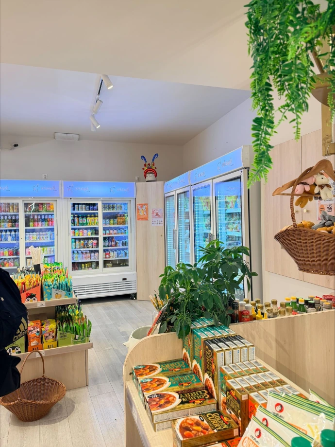 Intérieur de la boutique Ohayô rue du Palais à Metz