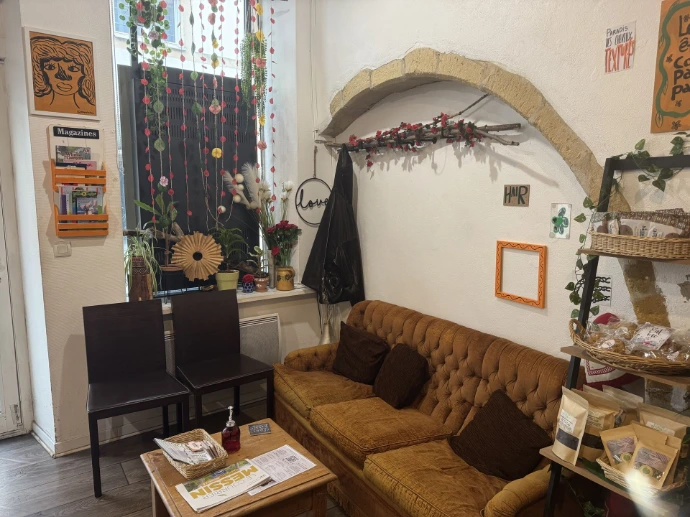 Intérieur du salon de coiffure My Beauty Atelier