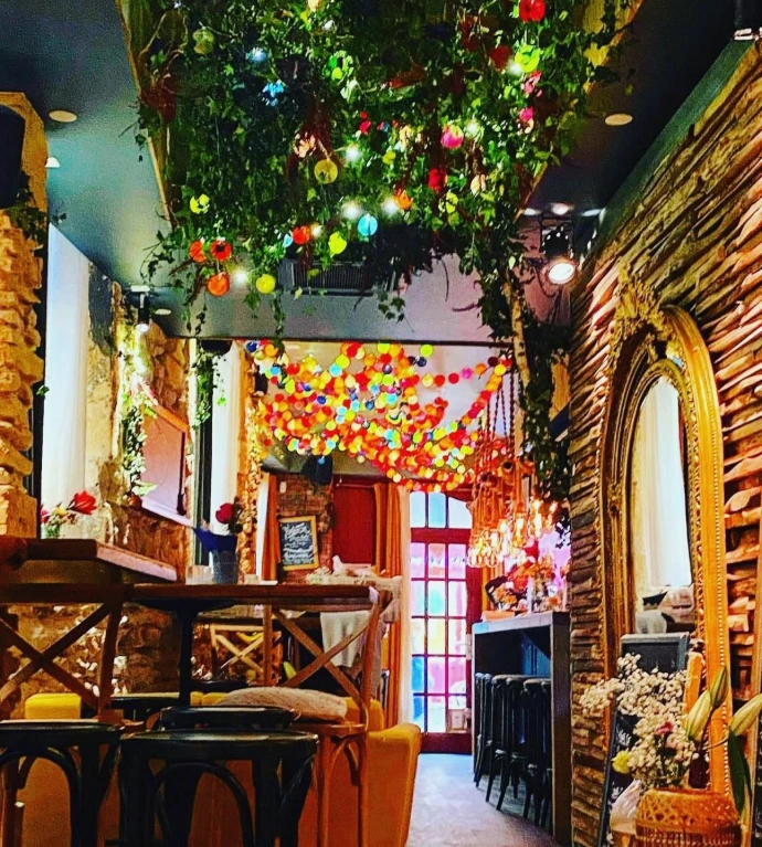 Intérieur Chez Cerise, restaurant rue du Palais à Metz