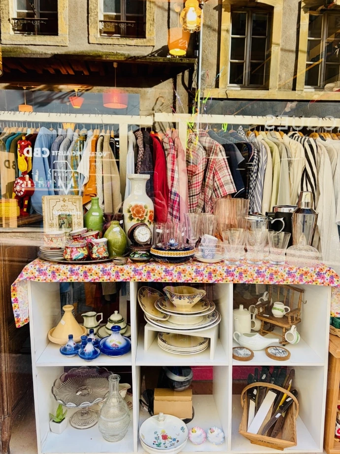 Intérieure de la boutique le Graoul'Tri
