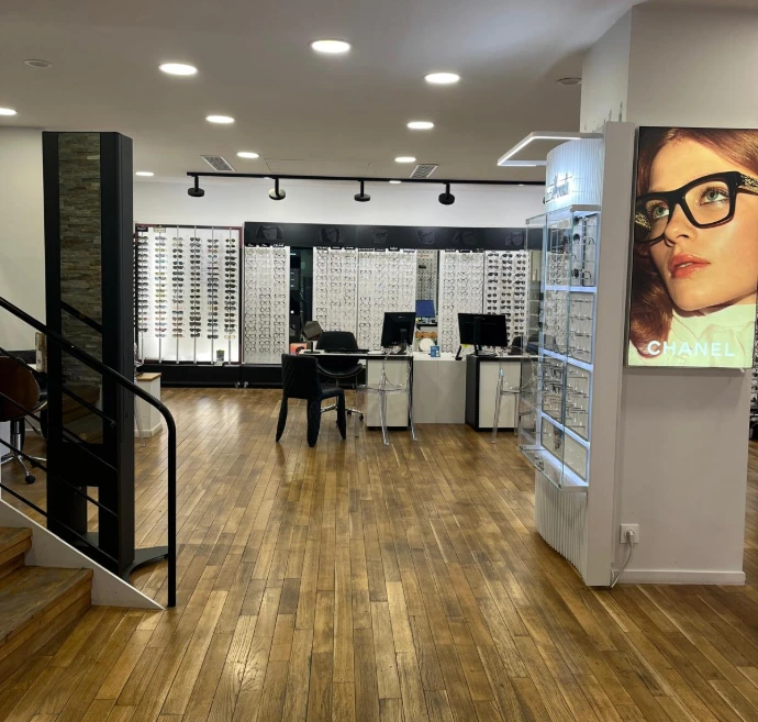 Vue Intérieure de la boutique Optissimo Place d'Armes à Metz