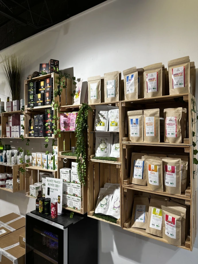 Intérieur de la boutique Green and Relax 